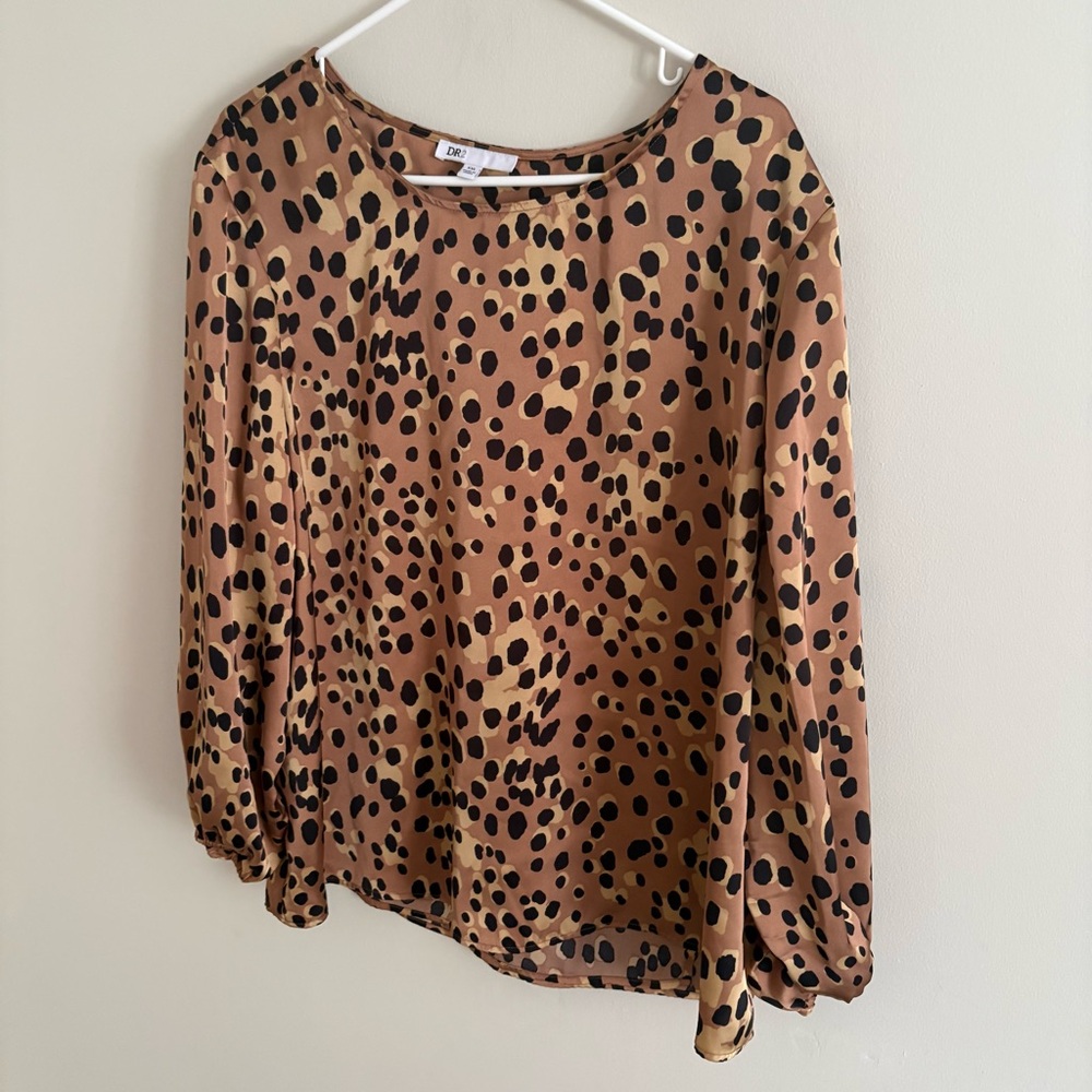 Women’s 2XL Flowy Long Sleeve Blouse Cheetah Silky Funky Pretty